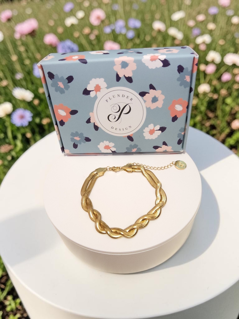 Plunder Gold Braided Link Bracelet